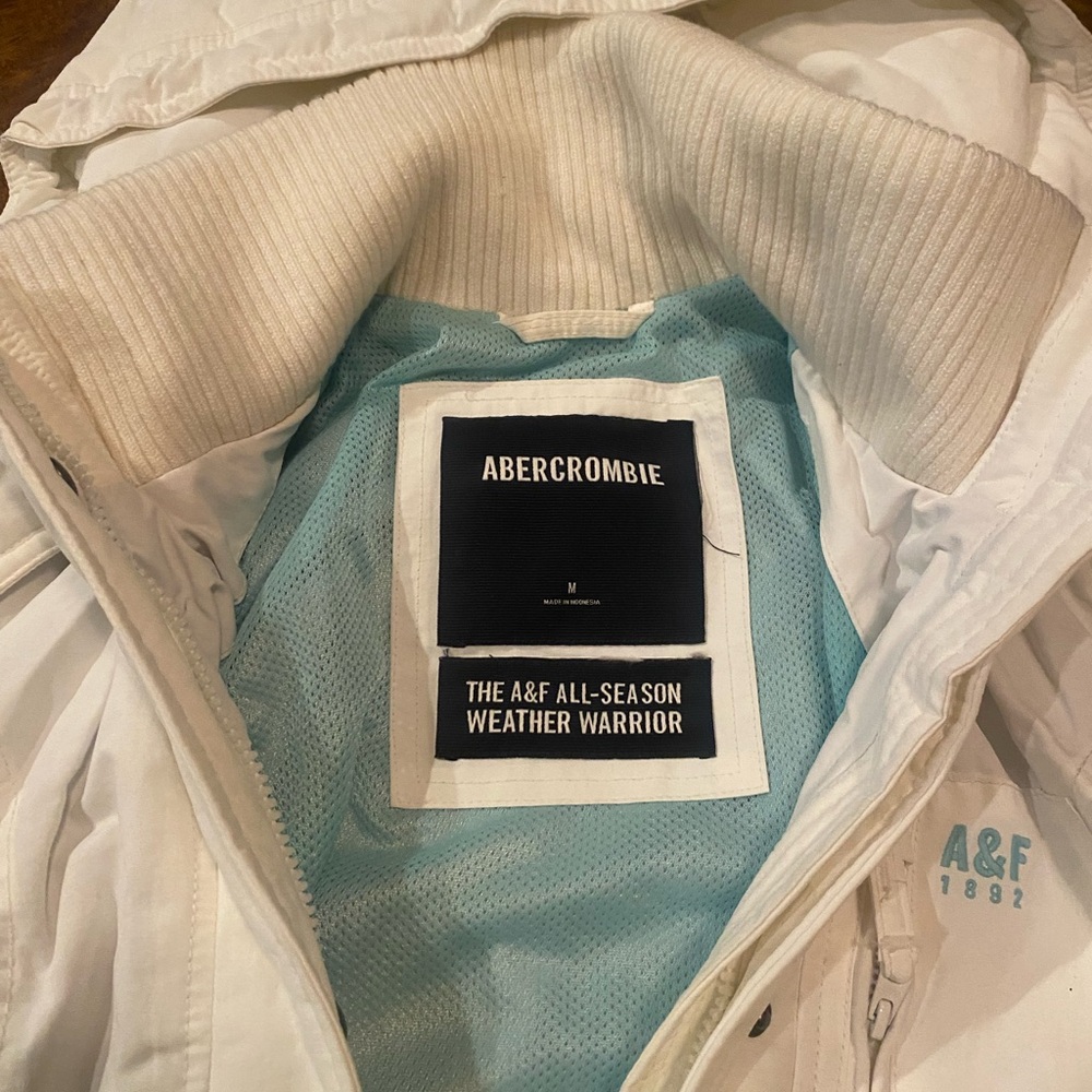 Y2K Abercrombie & Fitch Off-White Ski Jacket - Picture 2 of 5